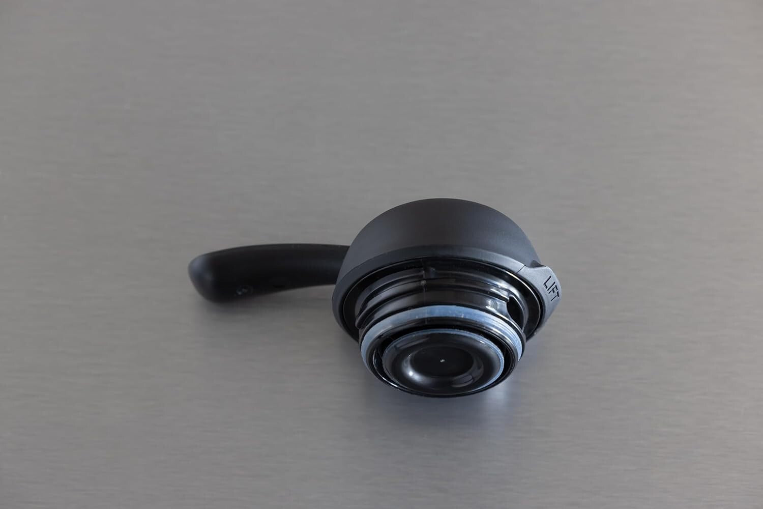 Elegant 1L Insulated Stainless Steel Creamer with ID Socks - Precision Pouring