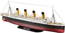 Load image into Gallery viewer, Titanic 1:700 Scale Model Kit - Traditional Design with Textured Hull Features