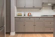 Load image into Gallery viewer, Versatile 30 Pack Matte Black Knobs - Easy Install Drawer Handles for Any Room