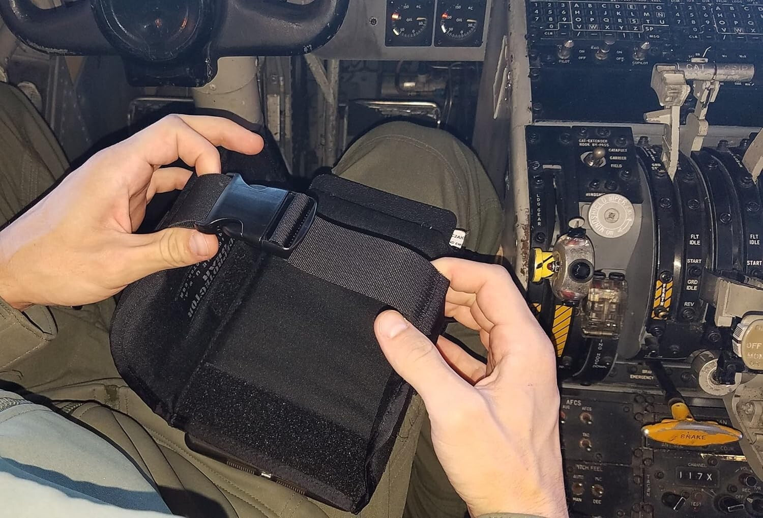 Force Protector Gear Mini - Tactical Tablet Holder for Pilots - One Size, Black