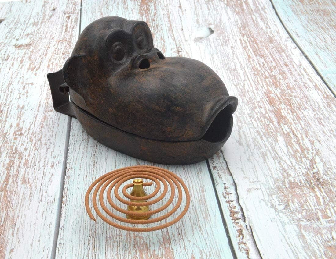 Durable Retro Cigar Ashtray Shaped like a Monkey - Perfect for Collectors