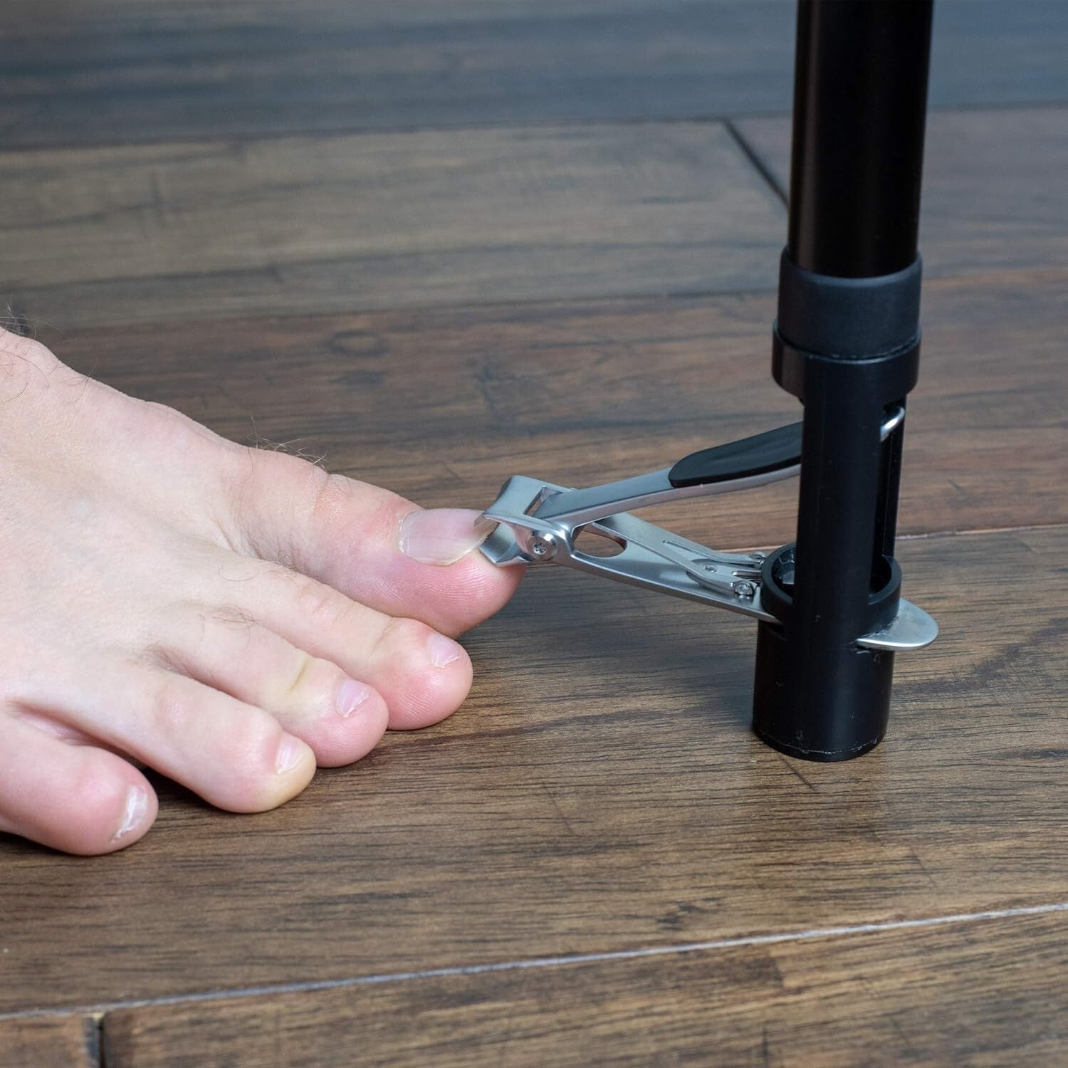 15-Inch Long Handled Toe Nail Clippers for Seniors - Effortless Grooming