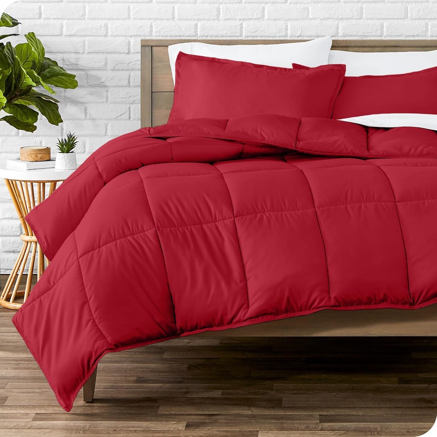 All-Season Ultra-Soft Comforter Set for Oversized King Beds - Red & Modern Look