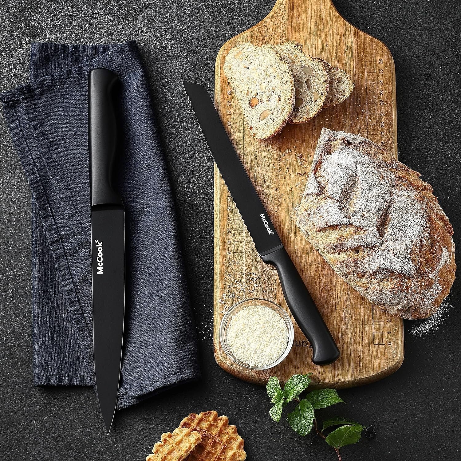 Stylish 15-Piece Non-Stick Knife Set with Built-In Sharpener - Ideal for Gifting