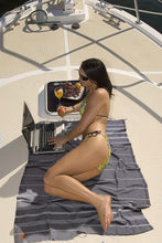 Load image into Gallery viewer, Lightweight Discover of Comfort - 6 Quick-Dry Turkish Beach Towels 70 x 38''