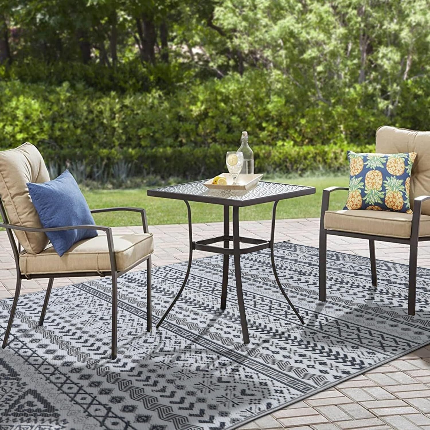 Durable UV Stabilized Reversible Mat 6' x 9' for Backyard and Beach Adventures