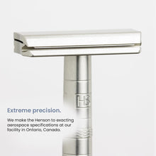 Load image into Gallery viewer, Steel Blue Eco-Conscious Double Edge Razor with 5 Blades - Mild Yet Effective