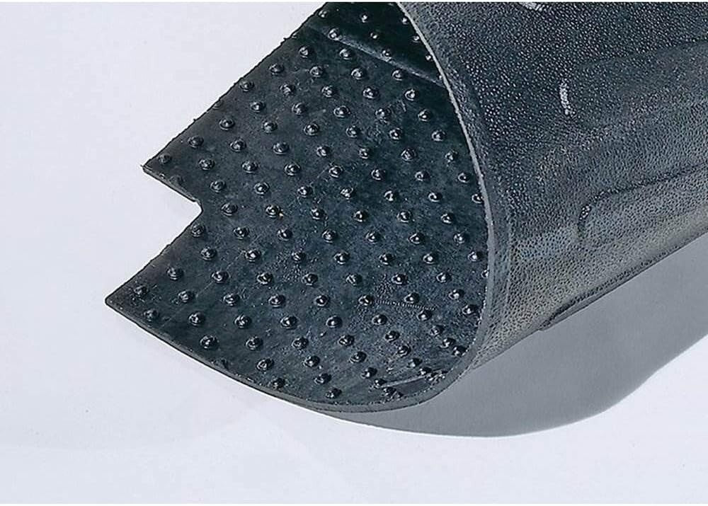 Heavyweight Rubber Bed Mat – Custom Fit Cargo Protection for Your Truck