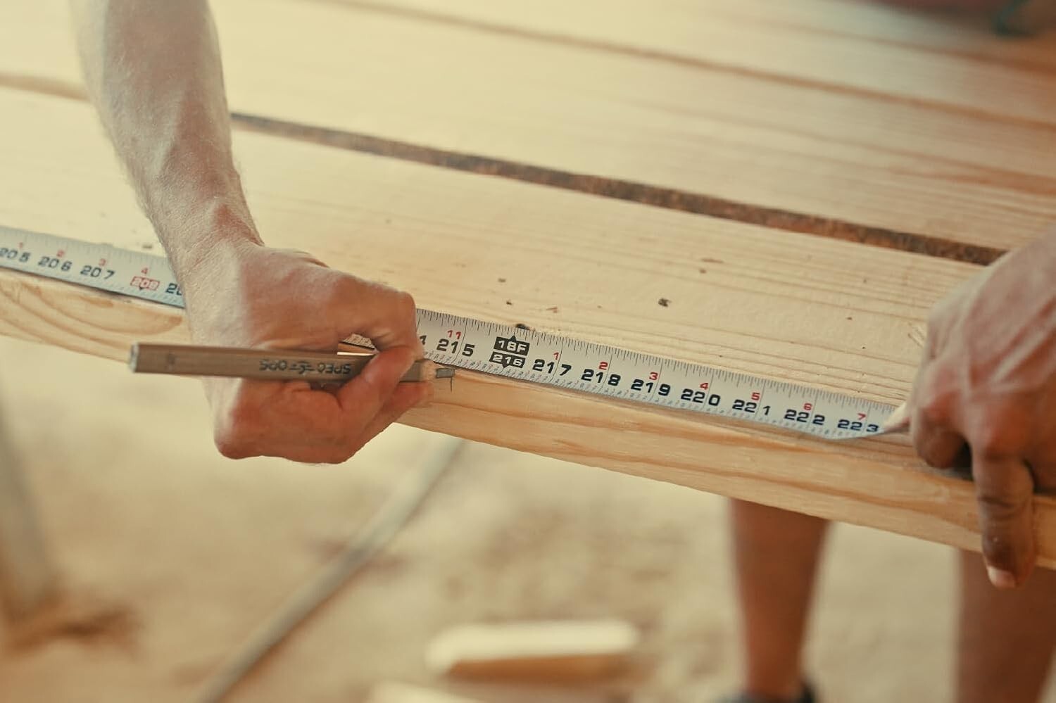 Elite Series 35-Foot Magnetic Tape Measure with Double-Sided Blade & Fraction...