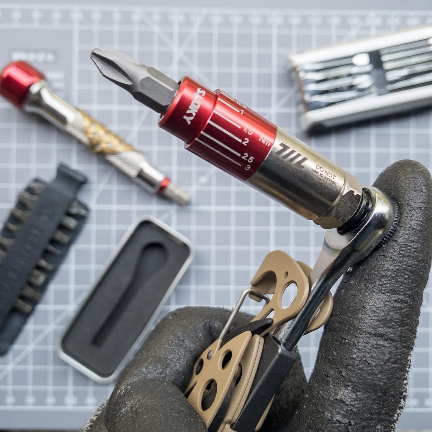 EDC Mini Adjustable Torque Driver - Compact Variable Torque Socket Wrench