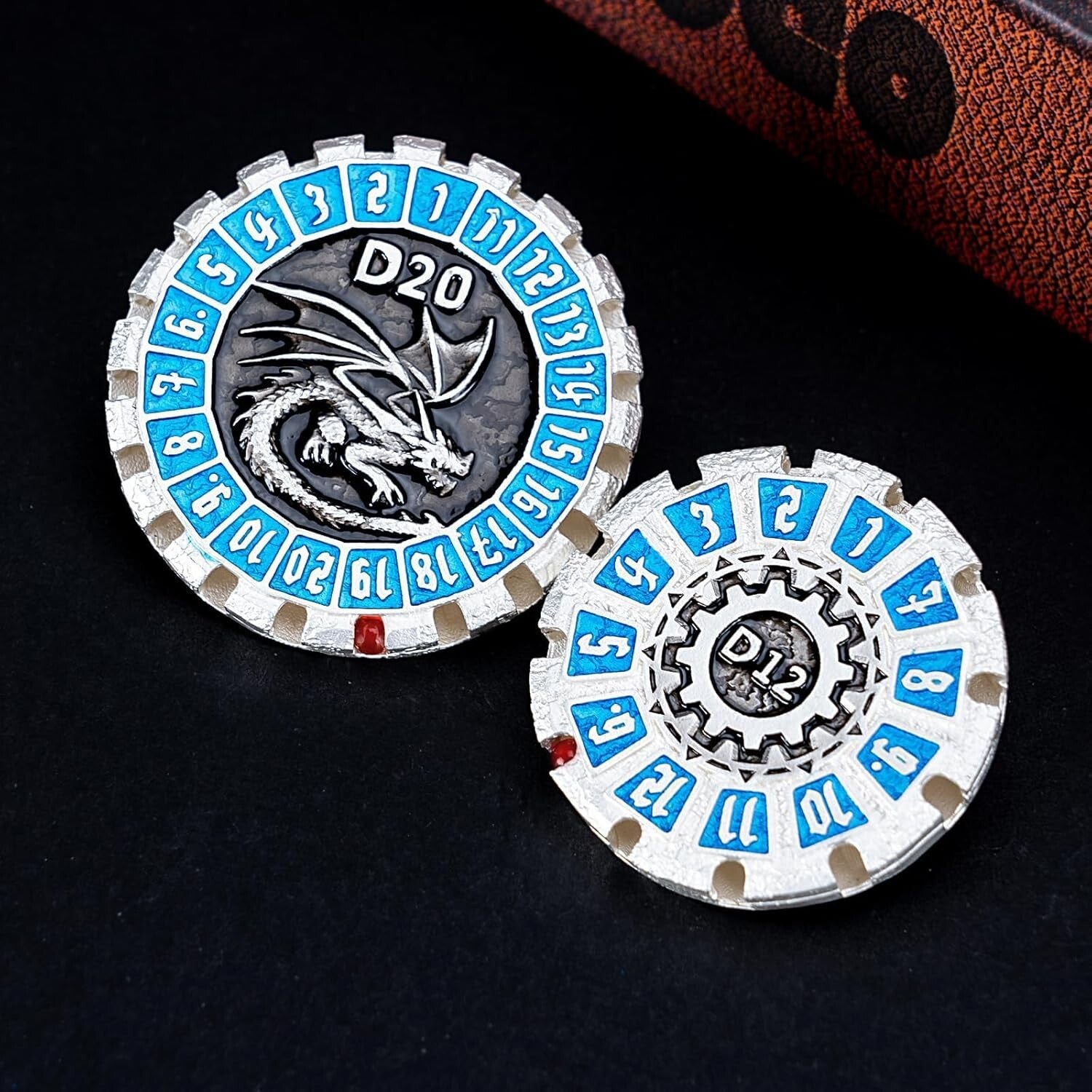 Exquisite Polyhedral Dungeons and Dragons Dice Set - Skull Design with Box