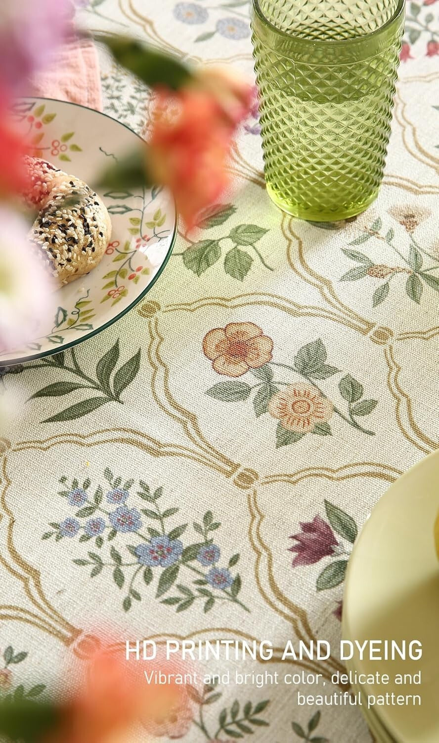 Stylish Floral Table Cover for Rectangular Dining - Ideal for Parties & Banquets
