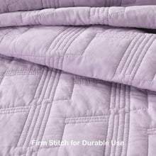 Load image into Gallery viewer, Luxurious 100% Cotton King Size Quilt Set in Lavender - 3-Piece Geometric Design