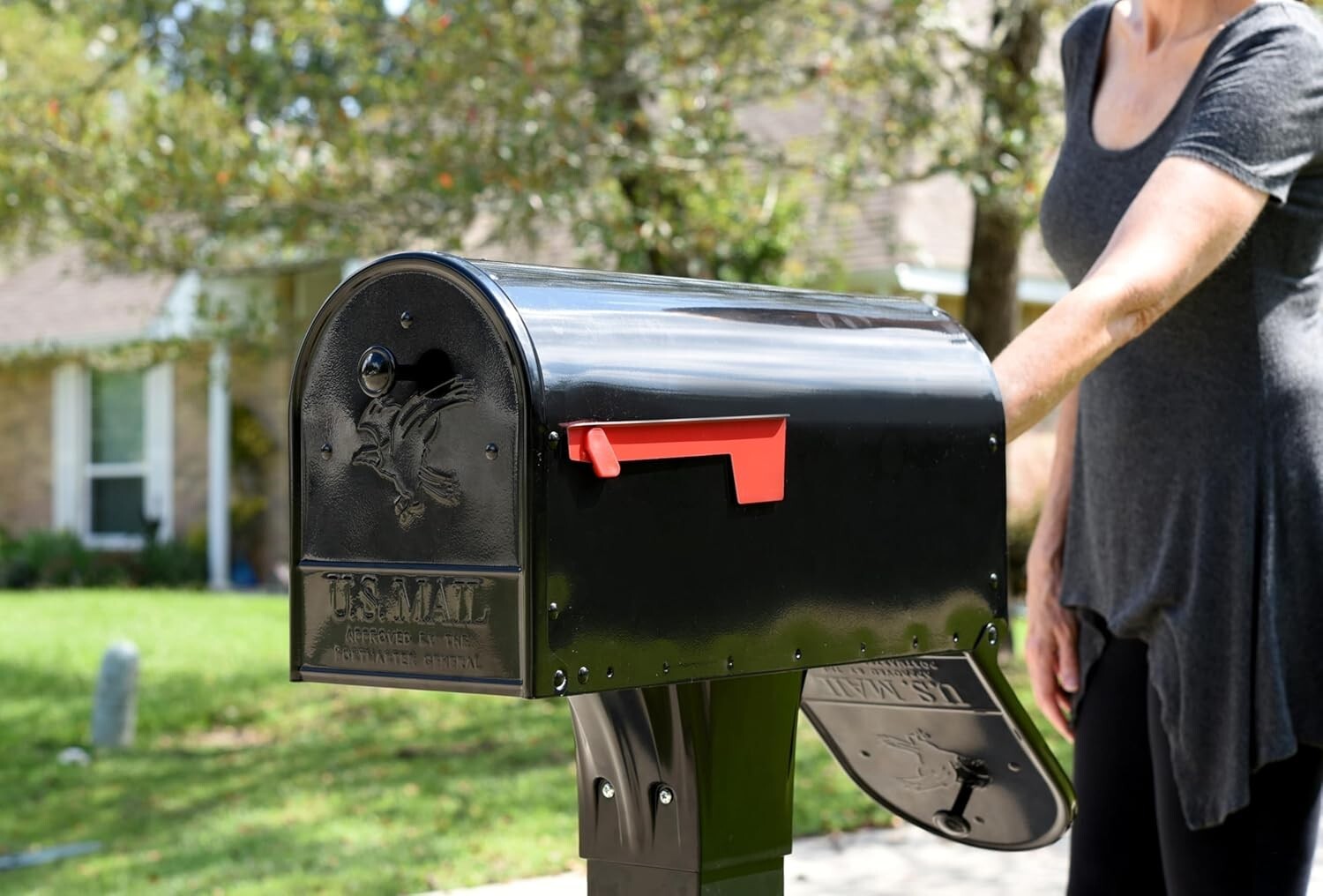 Durable Alloy Steel Mailbox with Dual Access - Ideal for High Volume Deliveries