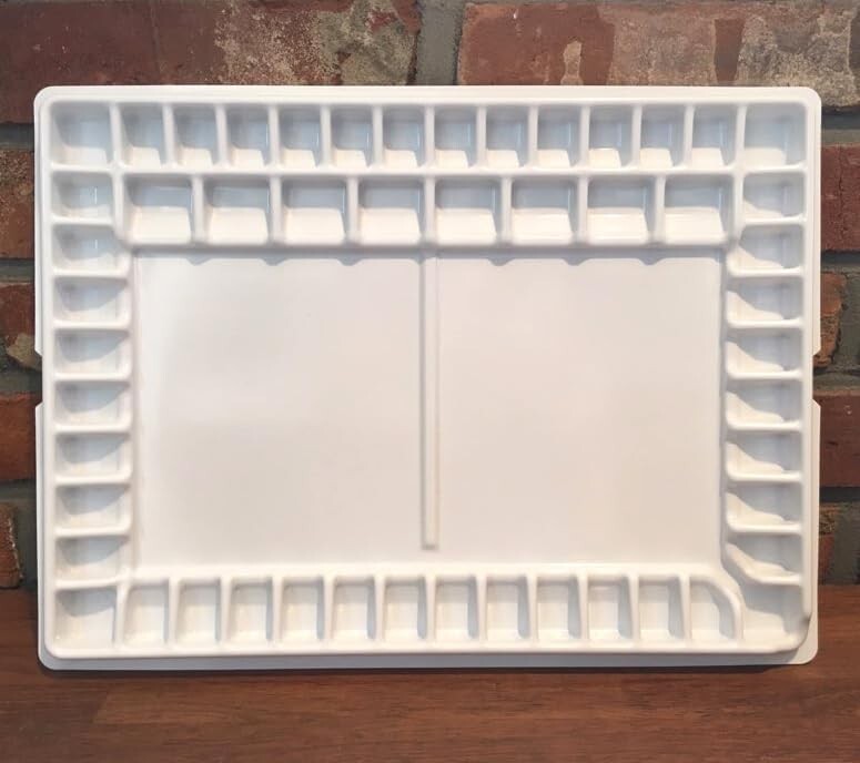 Aqua-Pro 51-Well Artist Palette with Lid & Zipper Bag - Spill-Resistant Design