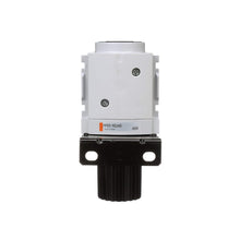Load image into Gallery viewer, Precision 1/4" NPT Compressed Air Regulator with High Flow and Mounting Bracket