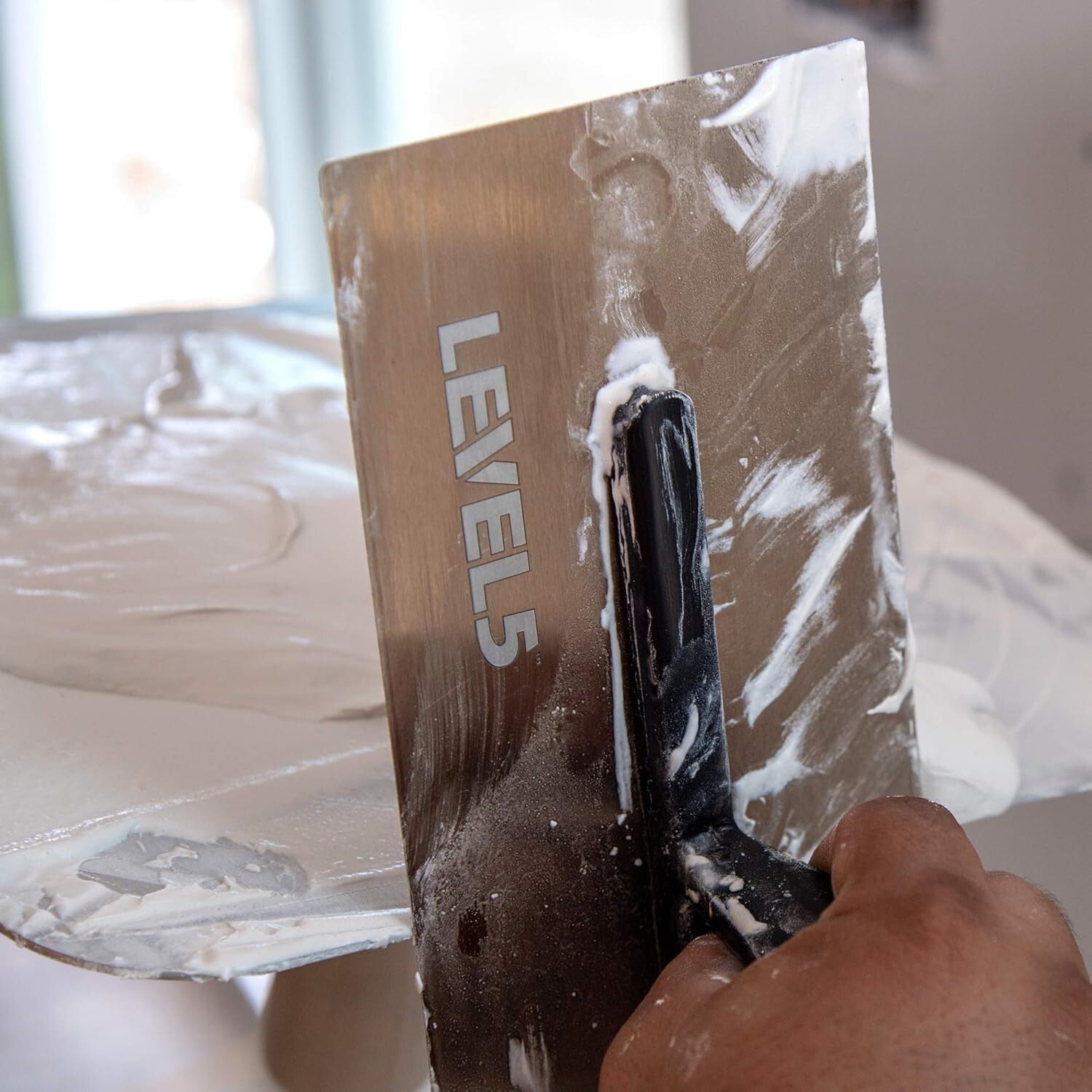 Durable 16" Flat Trowel with Impact-Resistant Handle for Perfect Wall Finishes