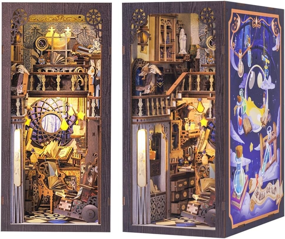 Nebula Common Room Book Nook Kit - Enchanting Miniature Decor with LED Light