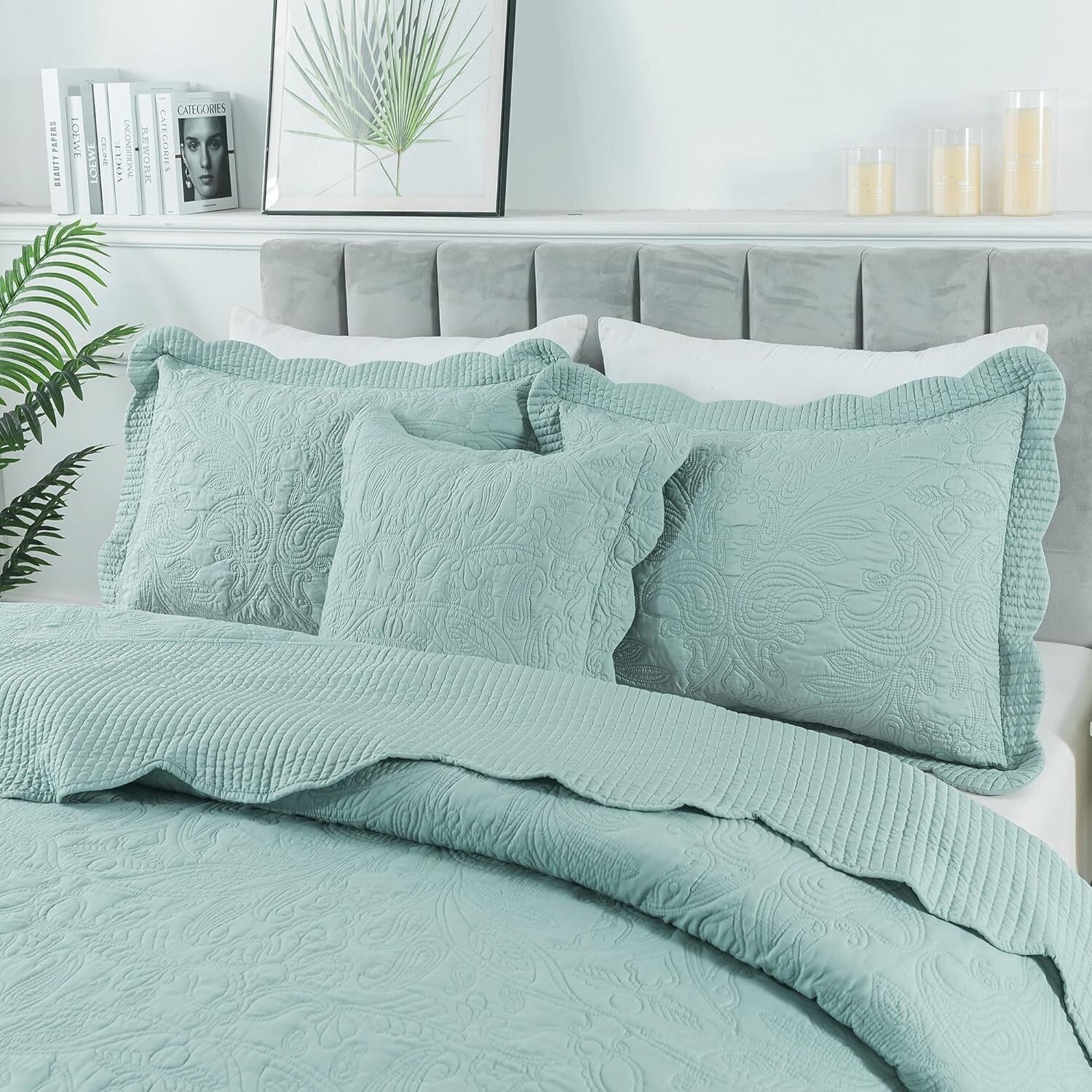 Reversible California King Quilt Set with Throw Pillow - Perfect for All Seasons