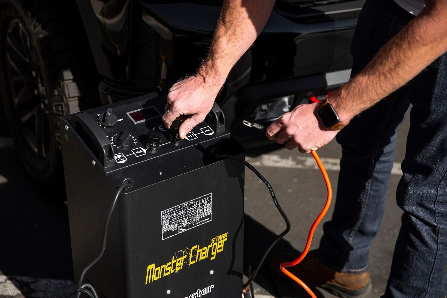 Advanced Stark 55 Amp Battery Charger with Wheels and Safety Features for Trucks