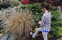 Load image into Gallery viewer, Award-Winning Ergonomic Garden Shovel with Steel-Reinforced Fiberglass Handle