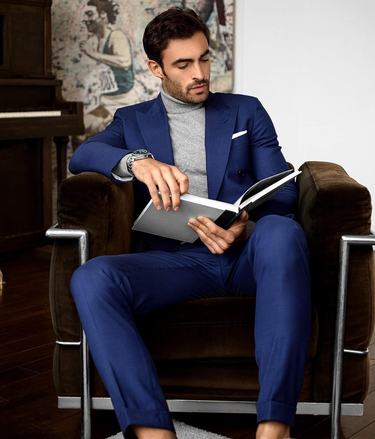 Men's 10ATM Dive Watch with Blue Dial - Sporty and Stylish for Marine Activities