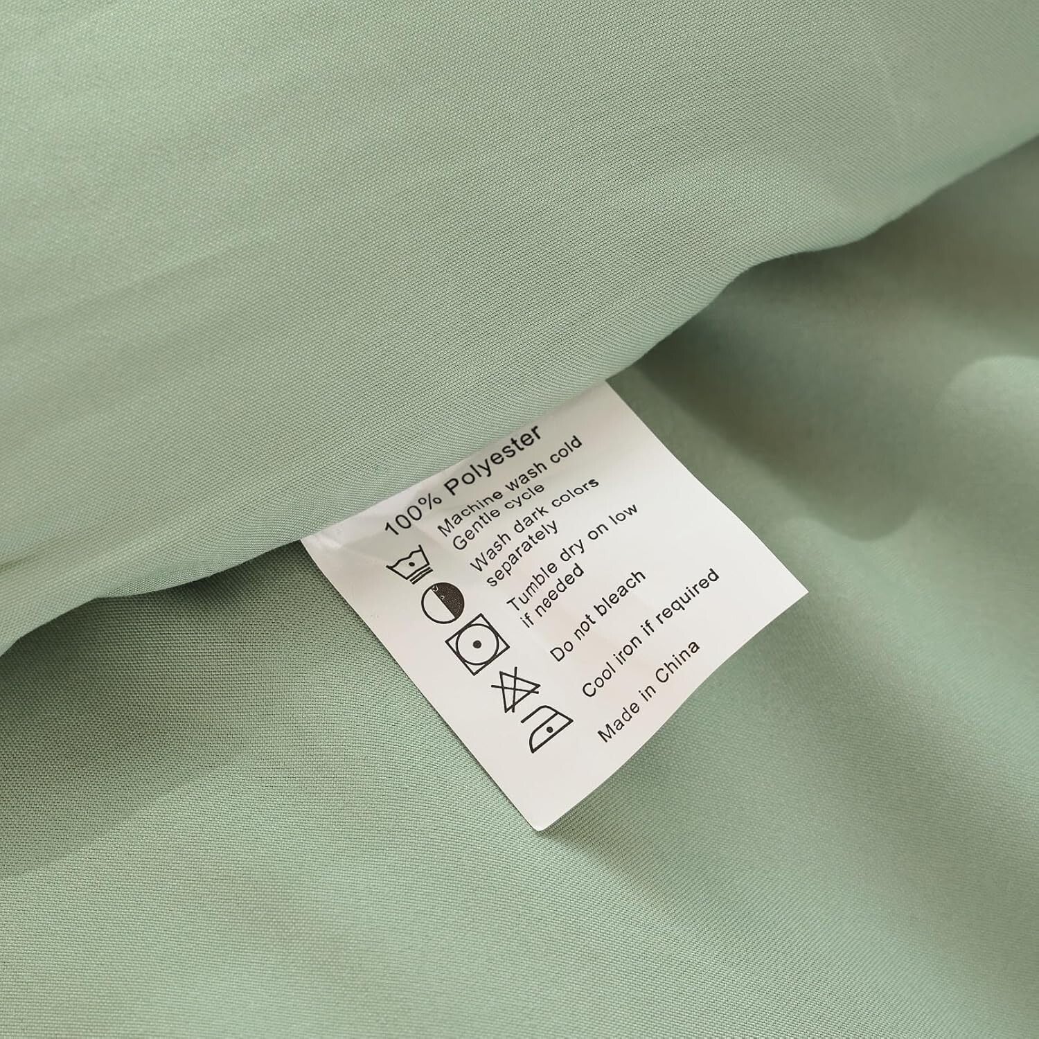 Lightweight Super King Plus Comforter 128x120 - 3 Piece Sage Green Bedding Set