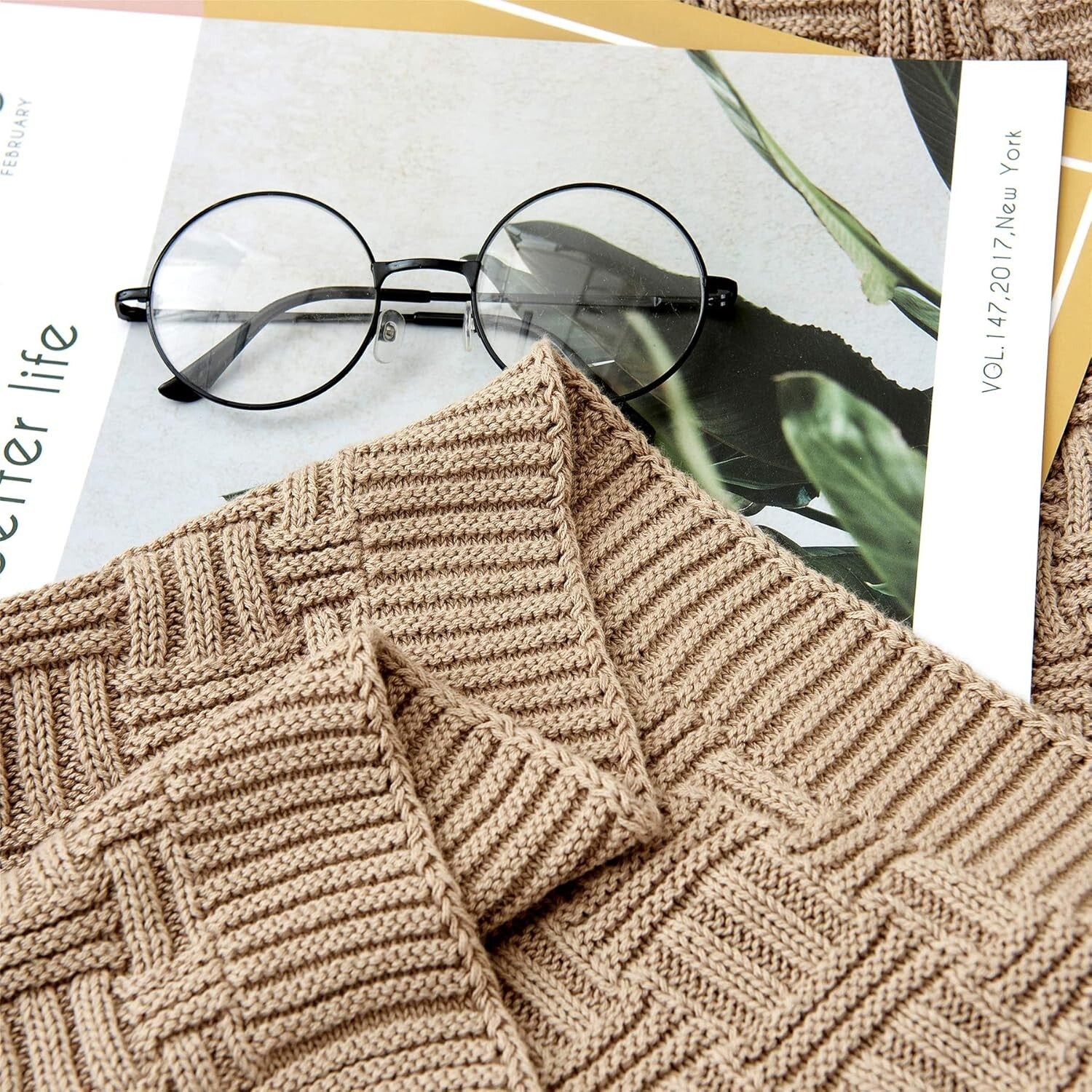 Elegant 60x80 Cotton Khaki Cable Knit Throw Blanket - Perfect for Snuggling