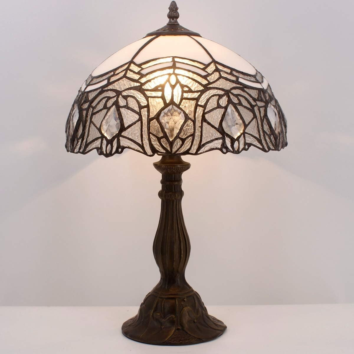 Classic Tiffany Style Stained Glass Lamp - Perfect for Any Room, Indoor Use Only