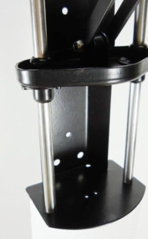 Robust Aluminum Can Crusher - Manual Wall Mounted Design for Efficient Recycling