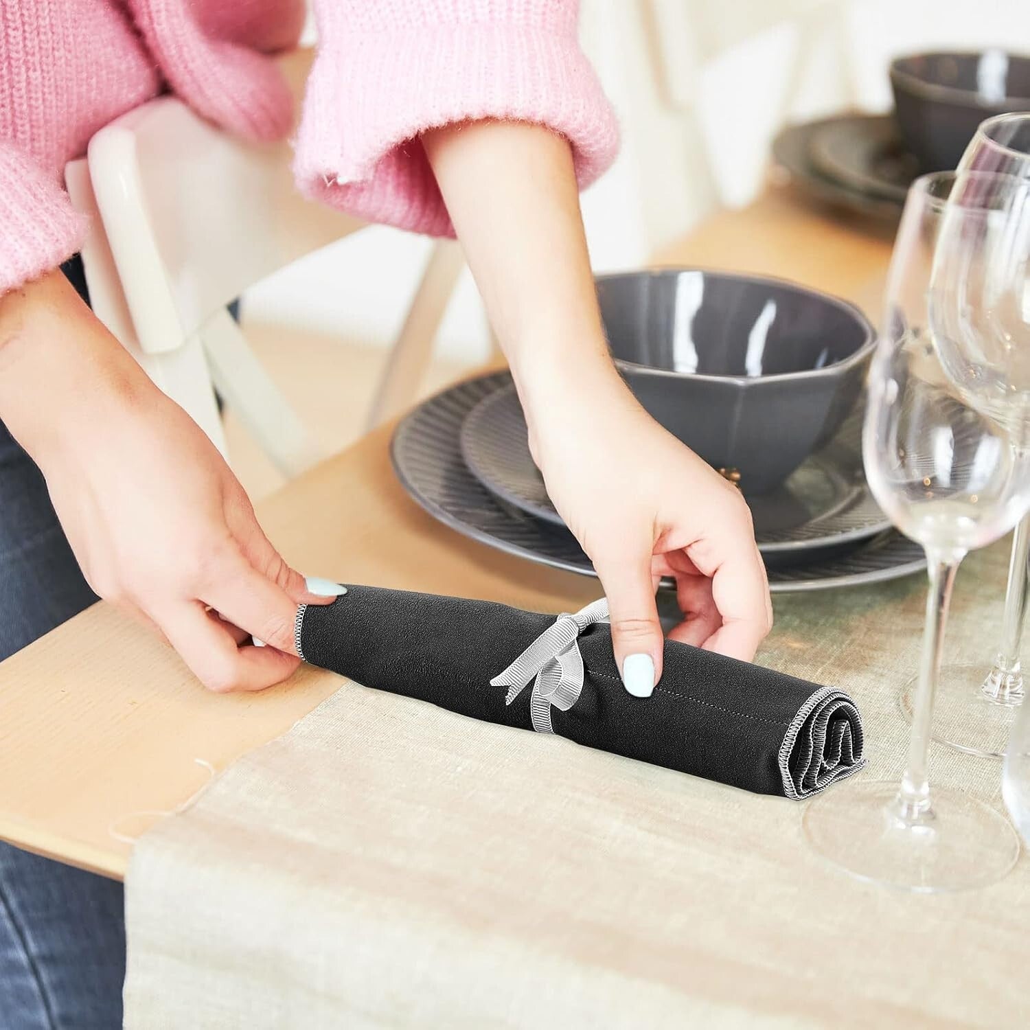 12 Slot Anti Tarnish Silver Storage Roll with Ribbon - Perfect for Utensils