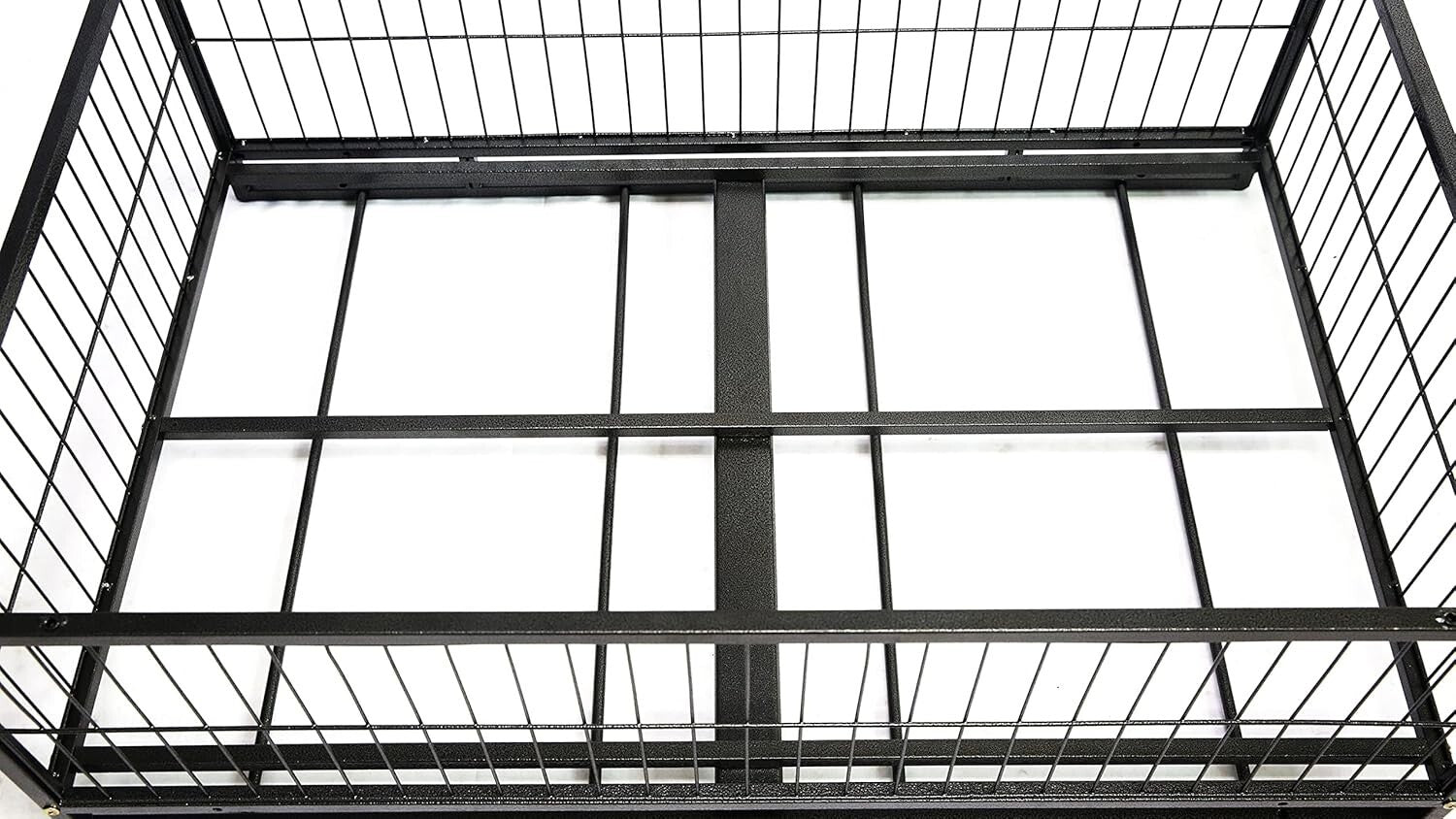 Portable Dog Whelping Box with Lockable Wheels - Ideal for Small & Medium Breeds