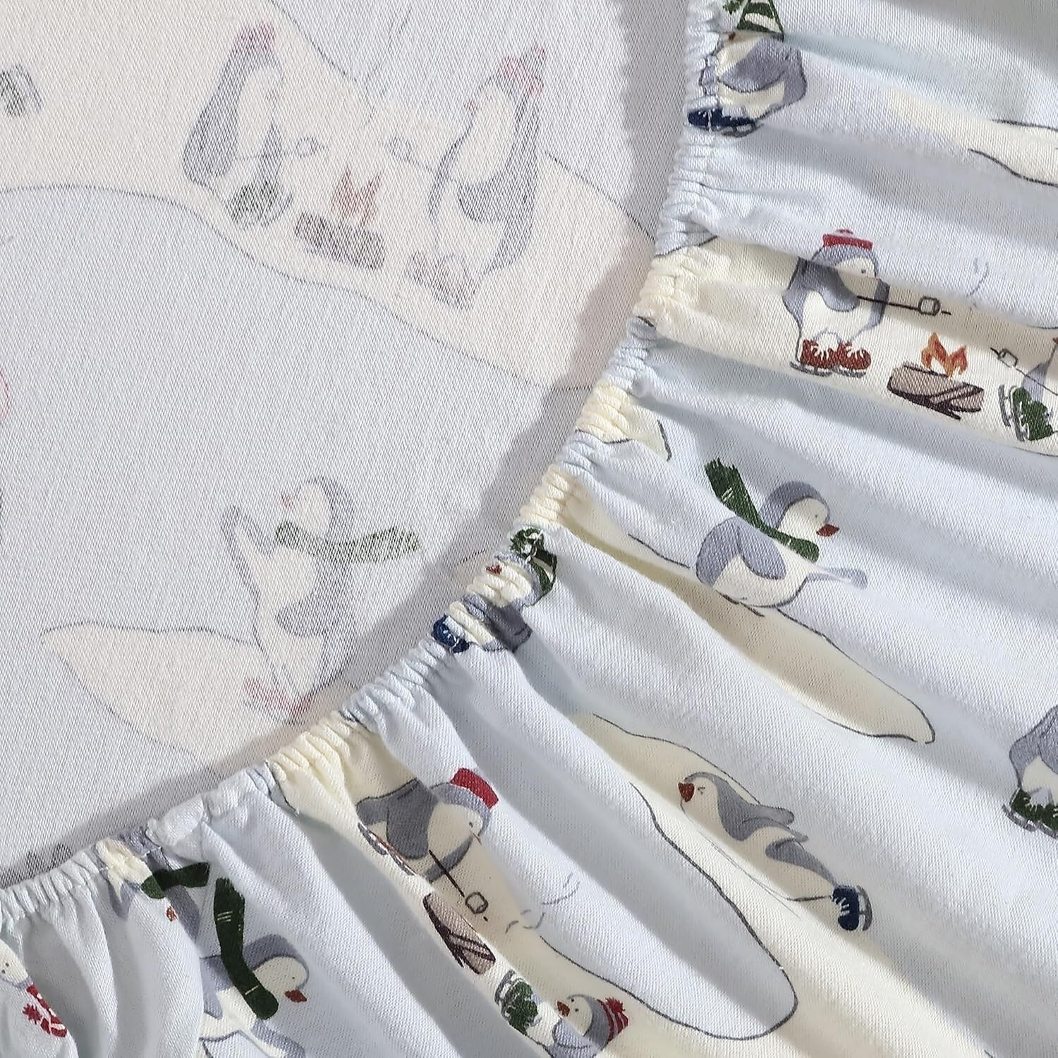 Soft Brushed Cotton Flannel Twin Bedding Set - Skating Penguin Print