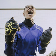 Load image into Gallery viewer, Flexible Professional Goalie Gloves with Superior Grip for Soccer Protection