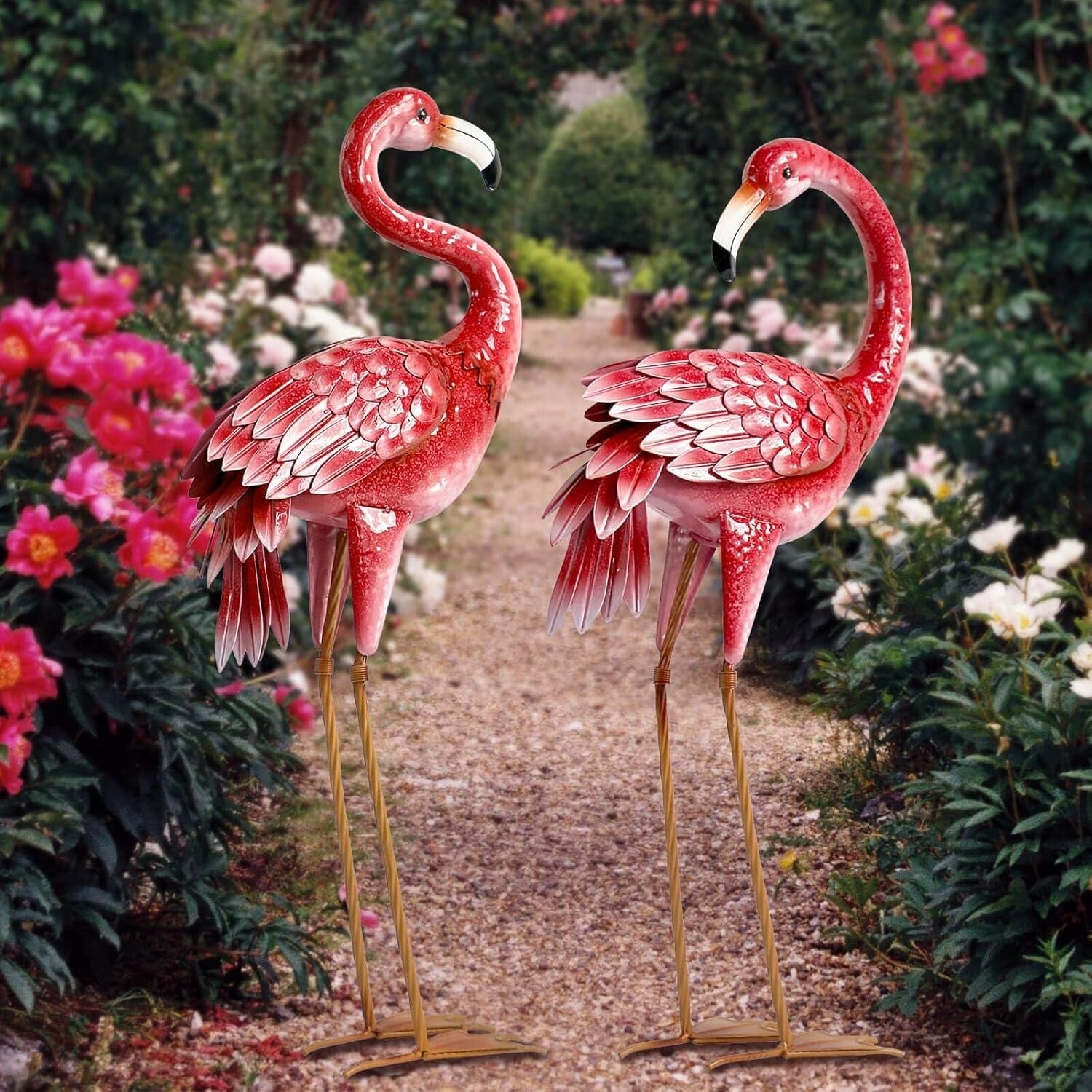 Freestanding Metal Flamingo Statues with Realistic Detail for Gardens & Patios