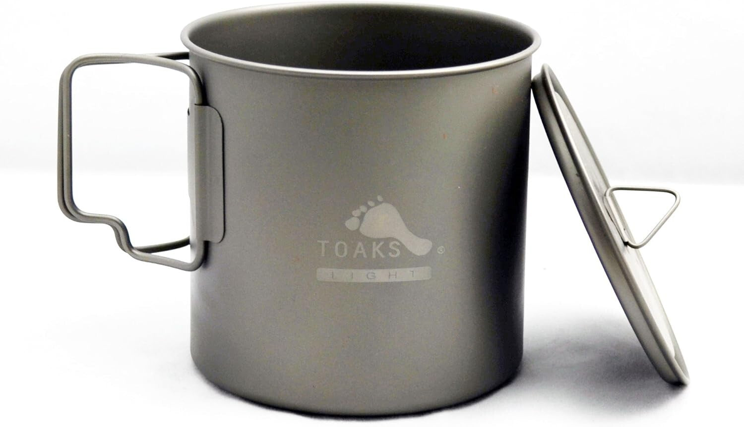 Elegant 650ml Round Titanium Pot - Compact and Lightweight Kitchen Container