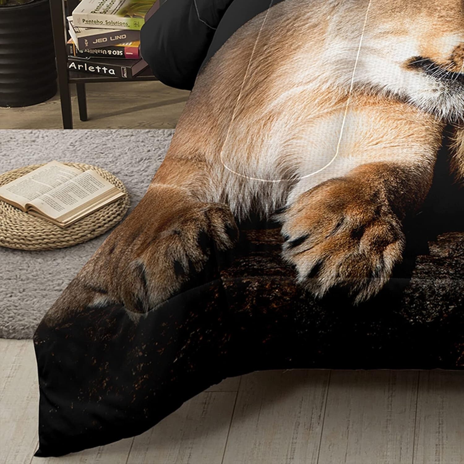 Elegant King Lion Bedding Set - Machine Washable Microfiber Quilt and Shams