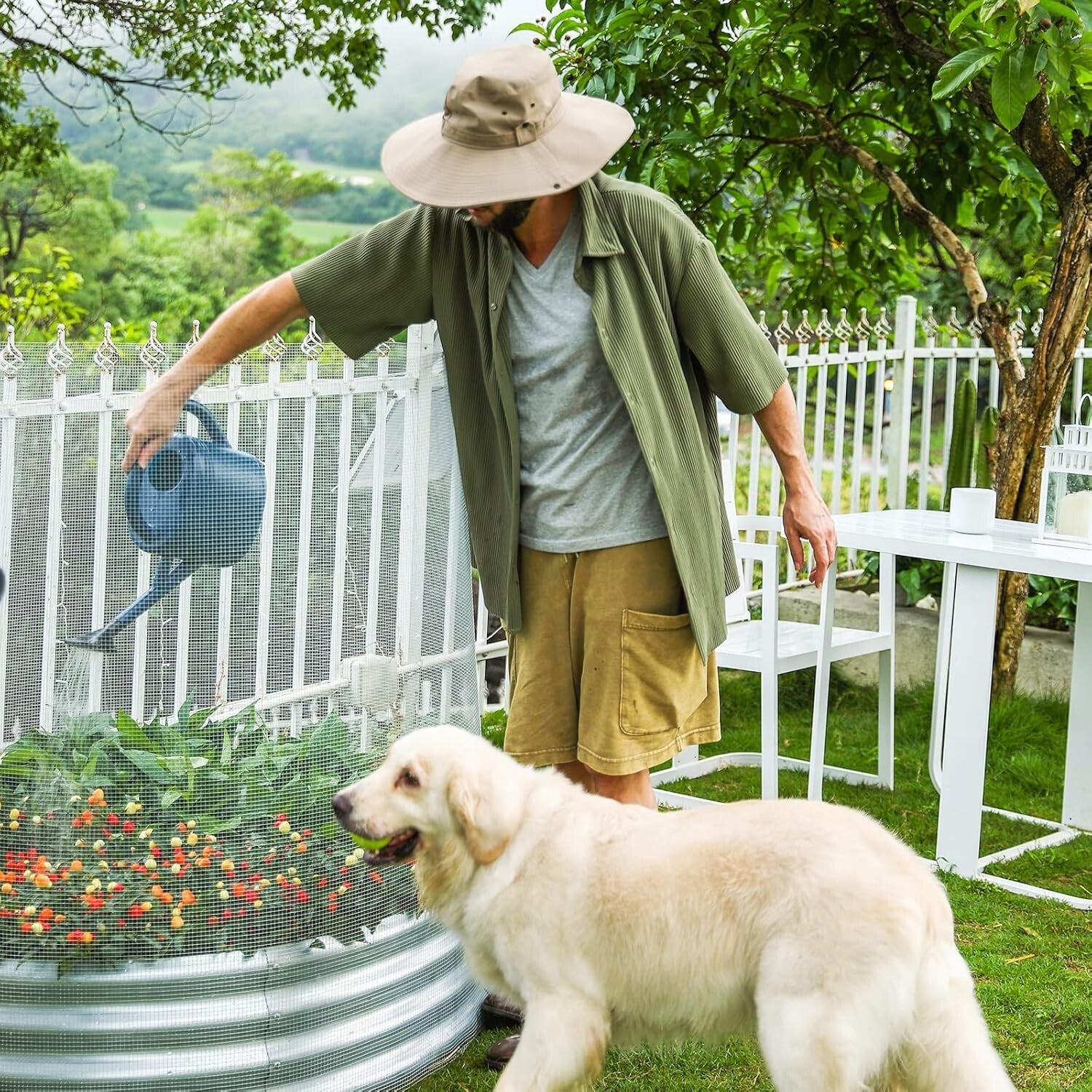 Customizable 1/2" Galvanized Mesh Wire - Secure Fencing for Gardens and Pets