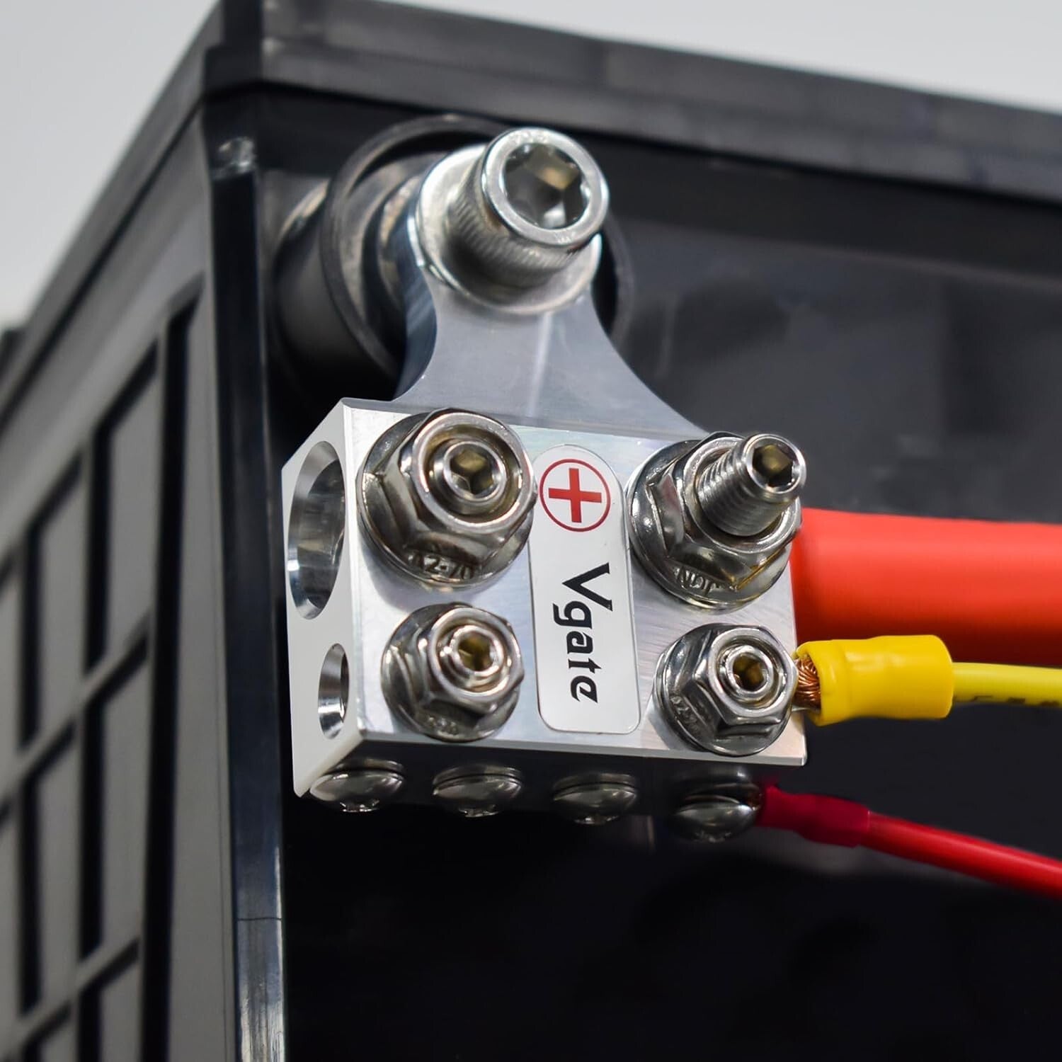 12-Way Multi-Size Battery Terminal Connectors for Lead-Acid & Lithium - Compact