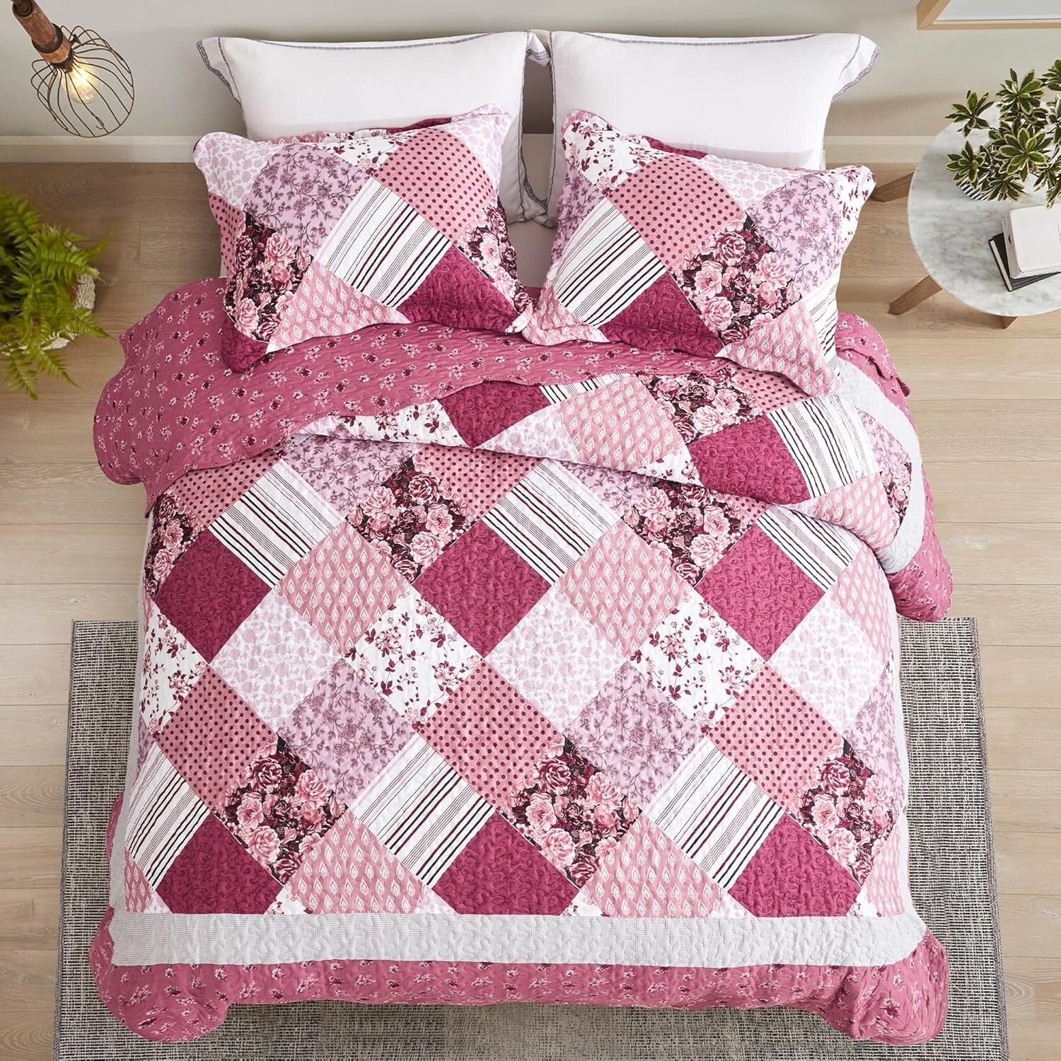 Elegant King Size Floral Pattern Bedspread - Lightweight, Reversible 3-Piece Set