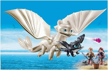 Load image into Gallery viewer, How to Train Your Dragon III Light Fury &amp; Baby Dragon Playset with Accessories
