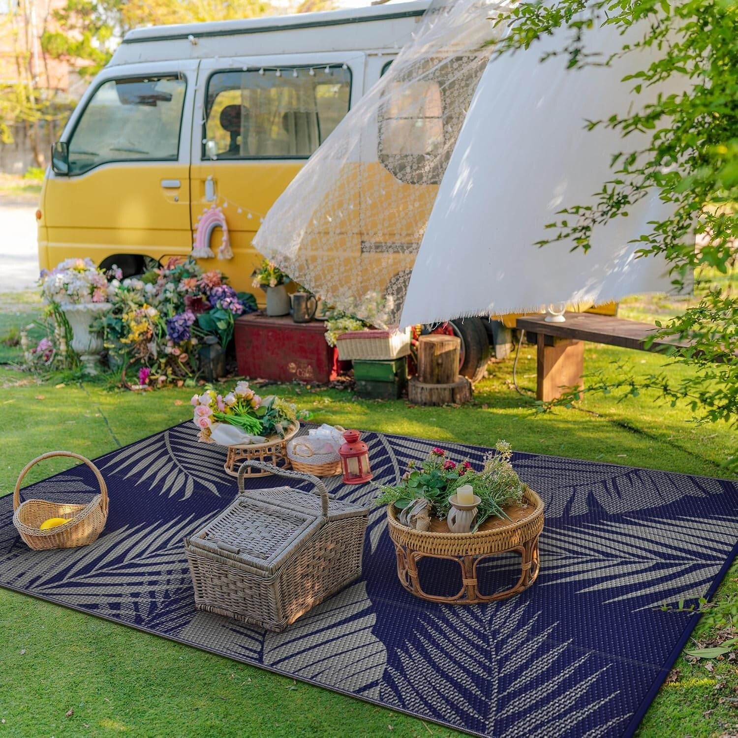 Versatile 6' x 9' Reversible Plastic Outdoor Rug - Patio, RV & Camping Essential