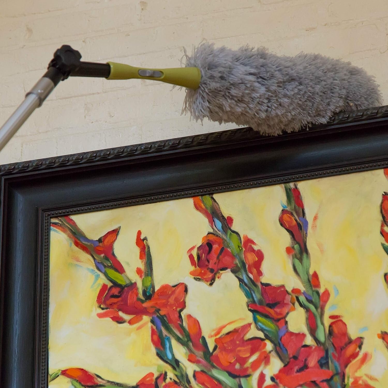 Lightweight 7-30ft Extendable Pole with Microfiber Duster for Versatile Cleaning