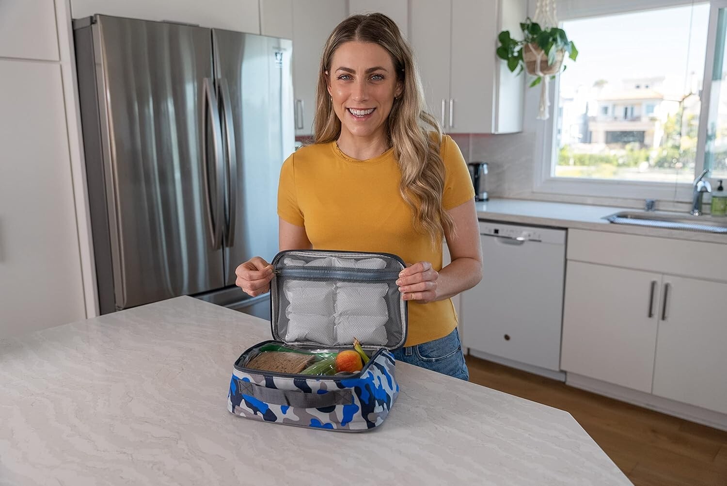 Customizable Freeze Packs: Reusable Dry Ice for Coolers and Shipping Frozen Food