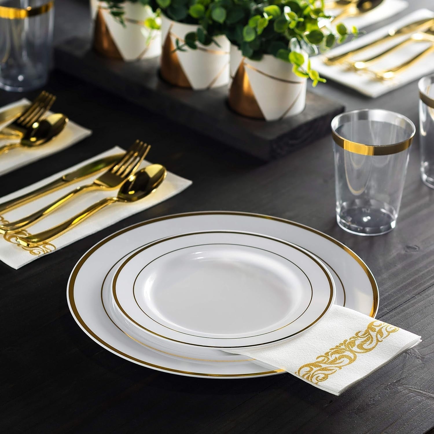 Sophisticated White Gold Trim Plastic Plates - Perfect for Weddings & Parties