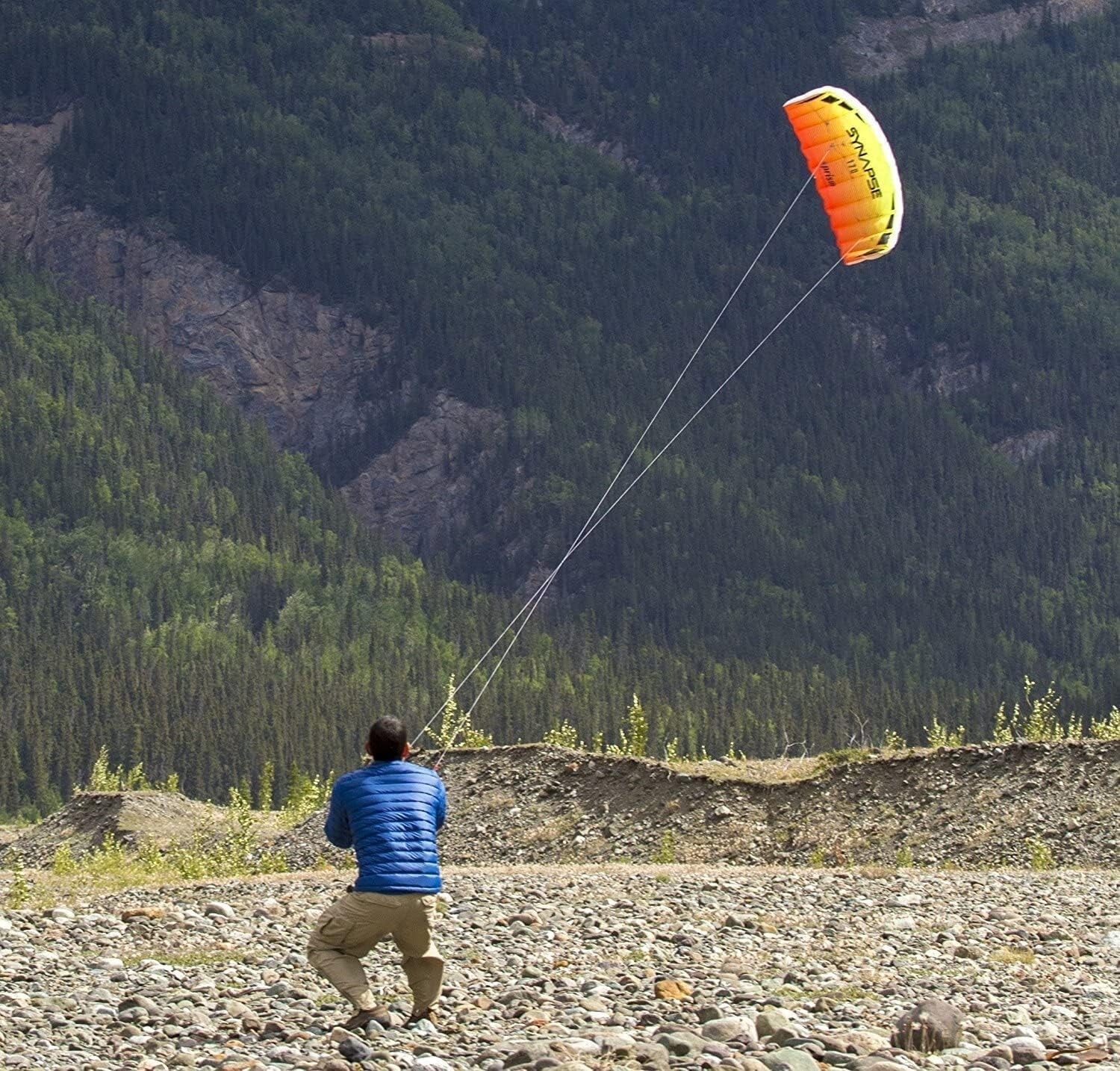 Easy Setup Dual-Line Kite with Accessories - Perfect for Family Adventures