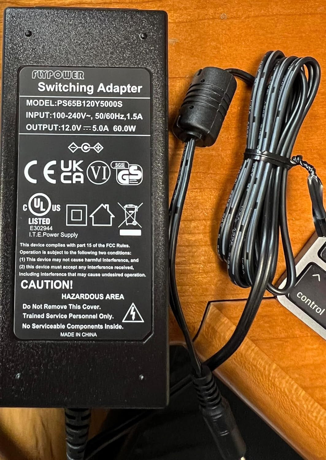 Advanced 10-Port USB 3.0 Hub - Features 3 Efficient Charging Ports & LED Status