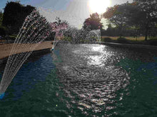 Load image into Gallery viewer, 3-Piece LED Pool Lighting Set - Water-Powered Fun for 2000 Hours of Enjoyment
