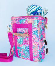 Load image into Gallery viewer, Stylish and Durable Insulated Soft Cooler Bag - Great for Hiking and Picnics