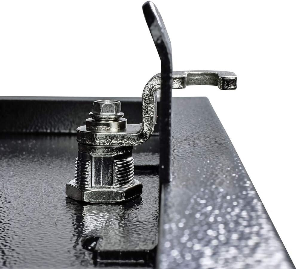 Vandal-Resistant Lockable Mailbox with Baffle Door & Concealed Clip in Black